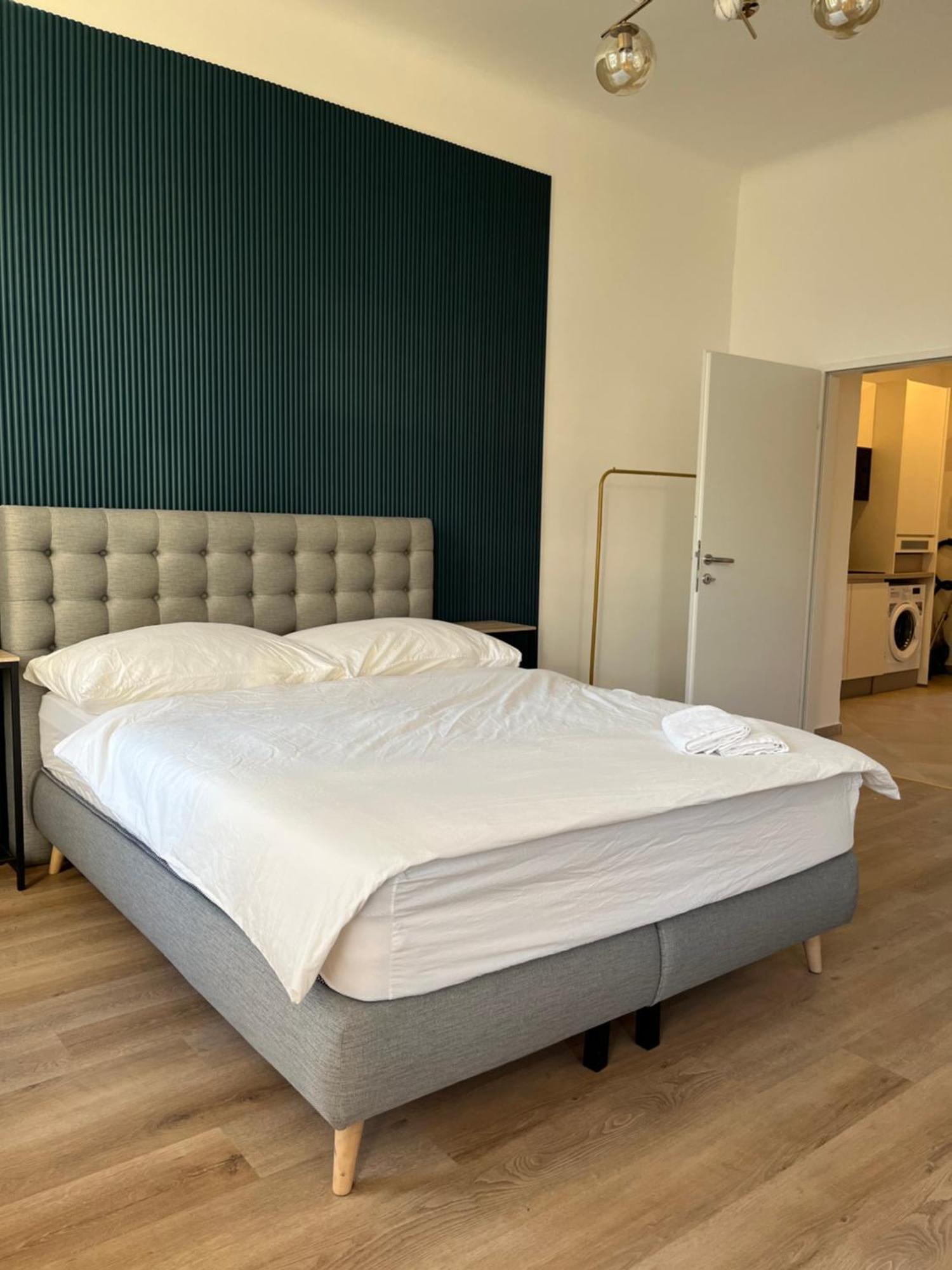 Apartment Schoenbrunn Near Metro Vienna Luaran gambar
