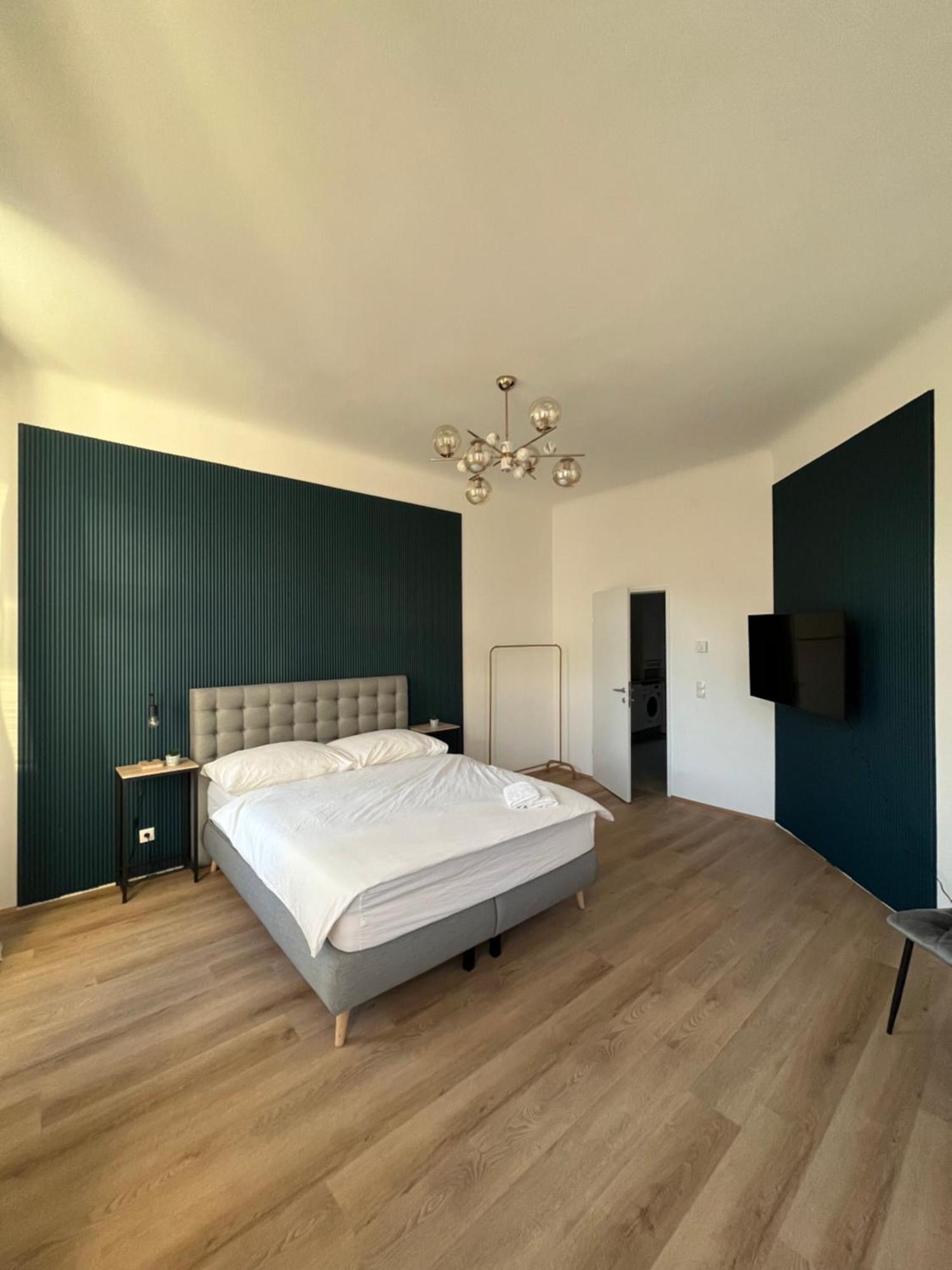Apartment Schoenbrunn Near Metro Vienna Luaran gambar